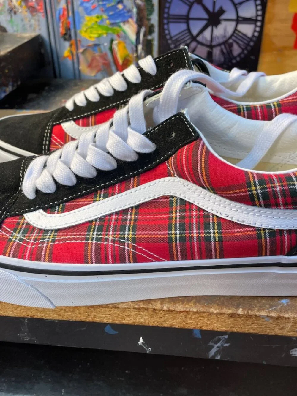 Vans Old Skool Plaid Red Sz US 9.5 Men New VN000E9TRED